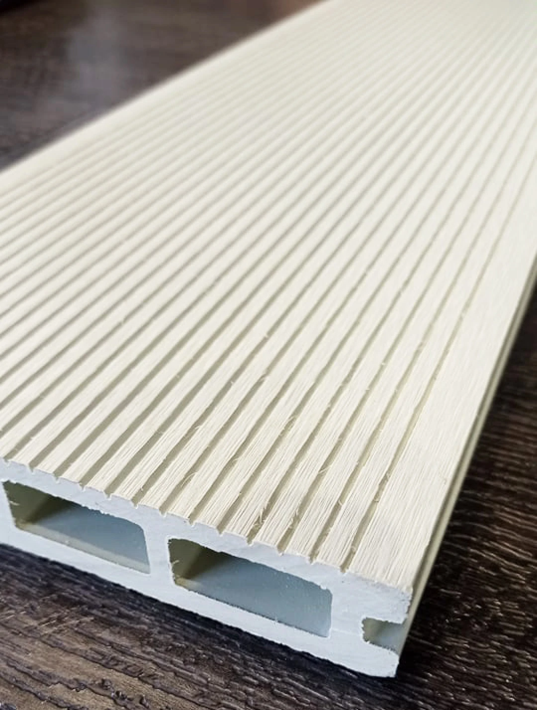 Λευκό deck WPC 2